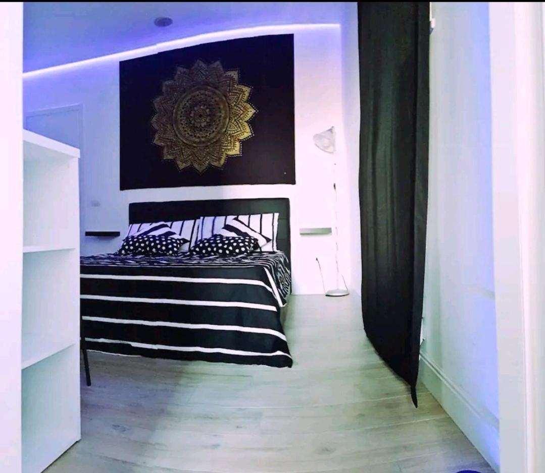 Wanderlust Hotel Pomezia Exterior photo